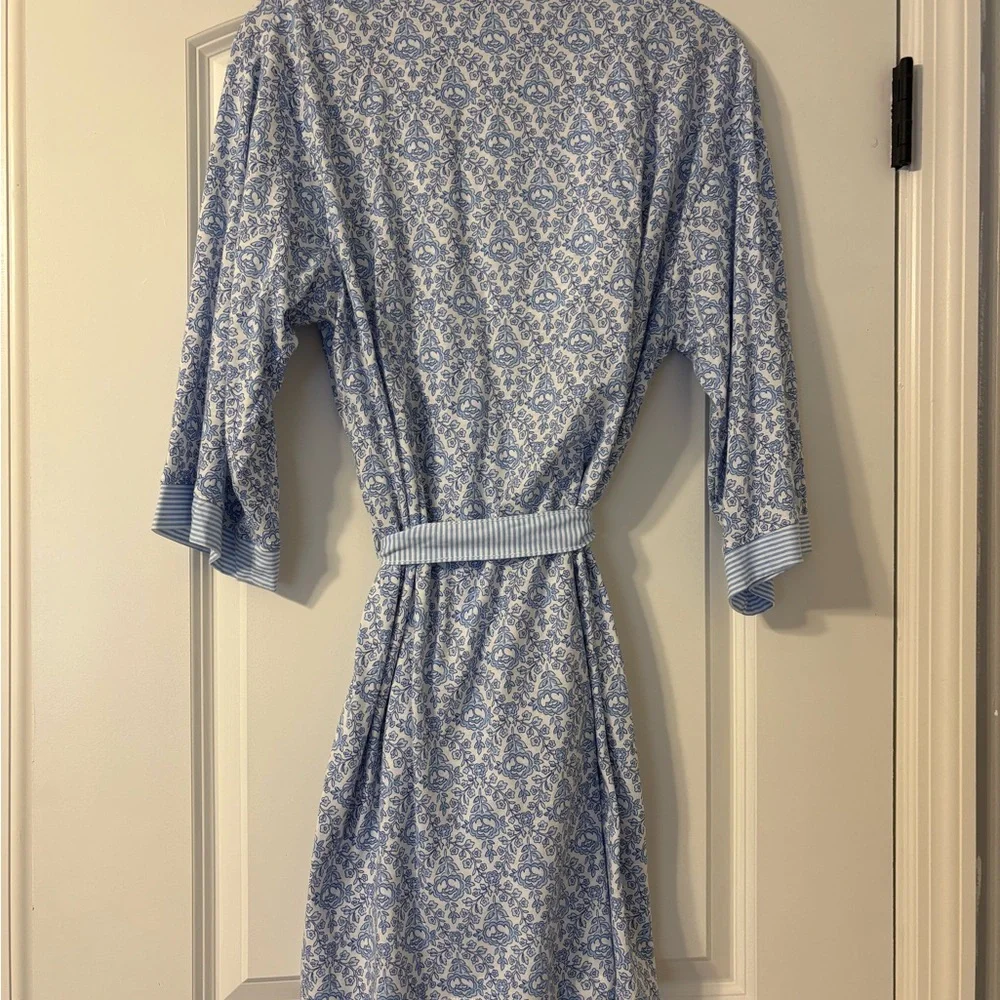 Aria Light Blue Patterned Women's Robe - Picture 2 of 11